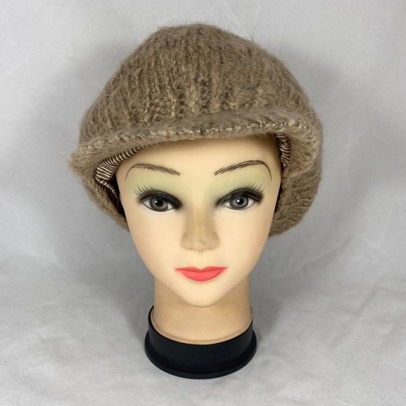 Scala Pronto Knitted Beanie Hat With Short Brim - Picture 3 of 6